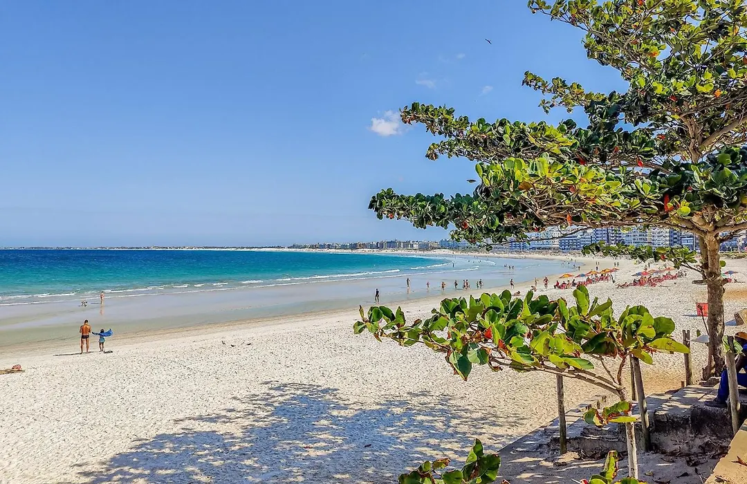 Cabo Frio: Espaçoso para 8 Pessoas, perto da Praia-1